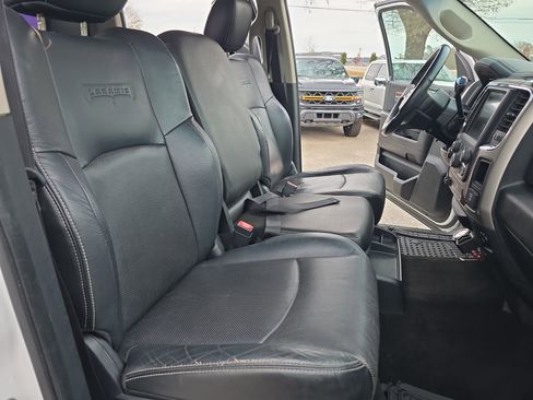 Used 2014 RAM 3500 Laramie w/ Protection Group image 10