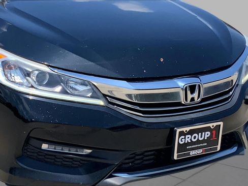 Used 2016 Honda Accord Sport image 30