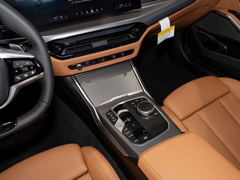 New 2026 BMW 330i xDrive Sedan w/ Convenience Package AWD/4WD image 21