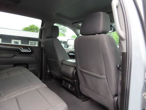 Used 2025 GMC Sierra 2500 SLE w/ SLE Value Package; AWD/4WD image 43