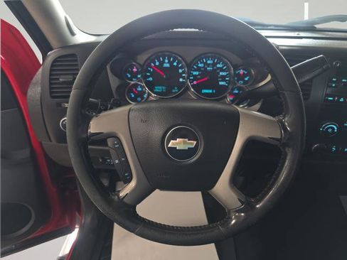 Used 2011 Chevrolet Silverado 2500 LT w/ Convenience Package AWD/4WD image 14