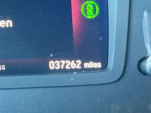 Used 2023 Honda Odyssey Touring image 12