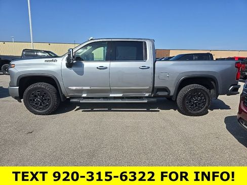 Used 2024 Chevrolet Silverado 2500 High Country image 3