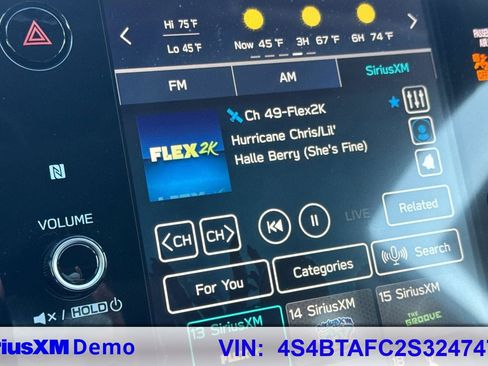 Used 2025 Subaru Outback Premium image 32