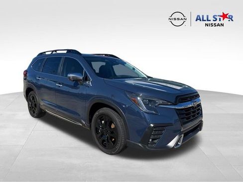 Used 2023 Subaru Ascent Touring image 1