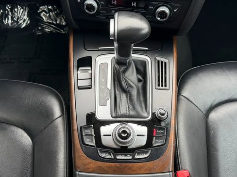 Used 2015 Audi A4 Premium w/ Audi MMI Navigation image 19