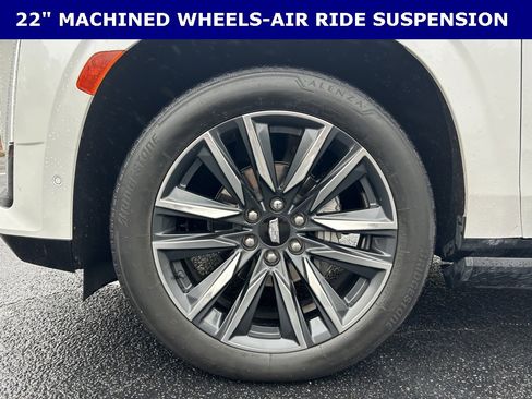 Used 2023 Cadillac Escalade ESV Sport Platinum w/ Heavy-Duty Trailer Package image 12