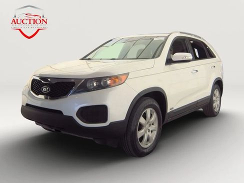 Used 2013 Kia Sorento LX AWD/4WD image 1