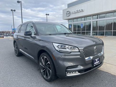 Used 2021 Lincoln Aviator Reserve w/ Equipment Group 202A image 4