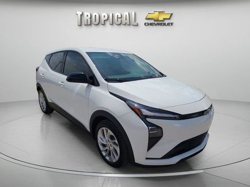 New 2027 Chevrolet Bolt LT FWD image 7
