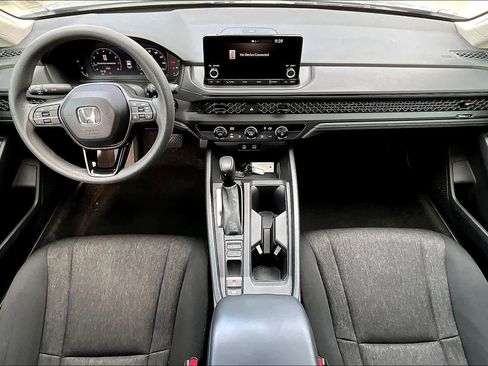 Used 2023 Honda Accord LX image 14