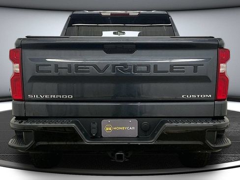 Used 2022 Chevrolet Silverado 1500 Custom Trail Boss AWD/4WD image 5