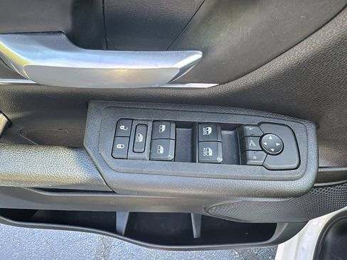 Used 2025 RAM 1500 Big Horn AWD/4WD image 15