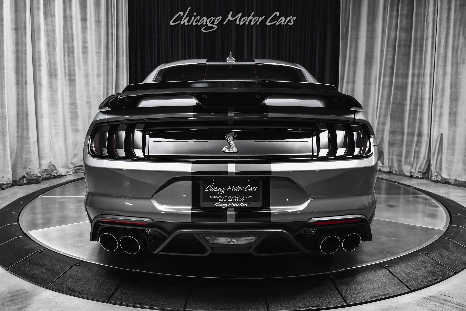 Used 2021 Ford Mustang Shelby GT500 w/ Technology Package RWD image 4