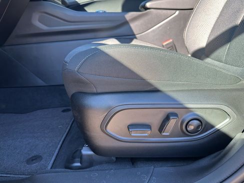New 2026 Jeep Cherokee Laredo AWD/4WD image 11