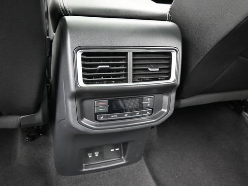Used 2025 Volkswagen Atlas SEL Premium R-Line AWD/4WD image 34