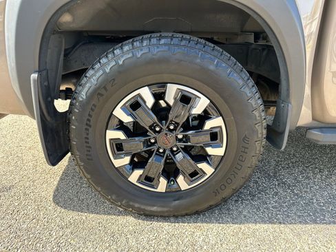 Certified 2023 Nissan Frontier PRO-4X w/ Pro Convenience Package image 15