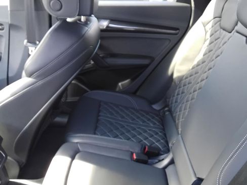 Used 2023 Audi SQ5 Premium Plus w/ Premium Plus Package image 21