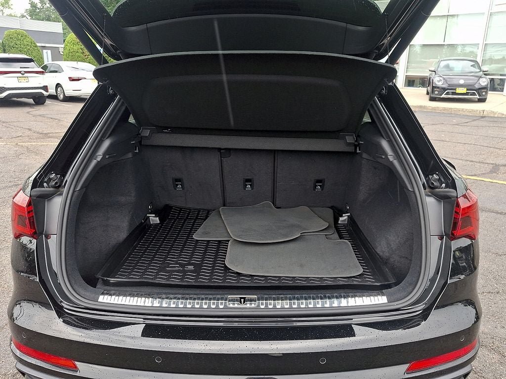 Used 2022 Audi Q3 2.0T Premium Plus AWD/4WD image 28
