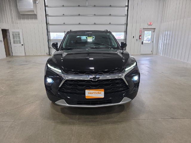 Used 2023 Chevrolet Blazer LT w/ Convenience Package AWD/4WD image 3
