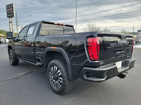 Used 2024 GMC Sierra 2500 Denali Ultimate w/ Max Trailering Package image 6