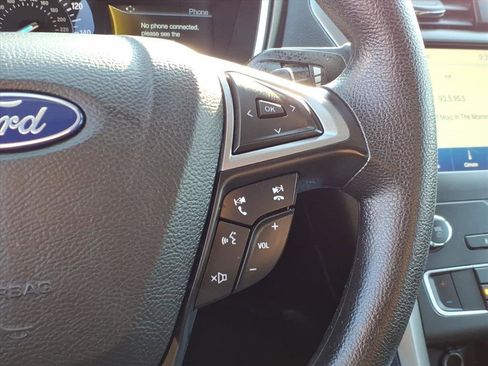 Certified 2019 Ford Fusion SE image 17