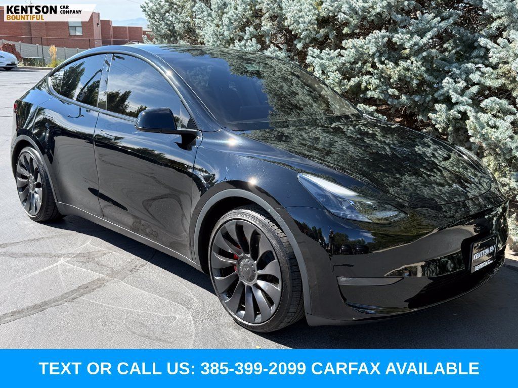 Used 2024 Tesla Model Y Performance AWD/4WD image 12