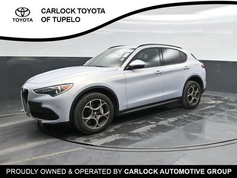 Used 2022 Alfa Romeo Stelvio Sprint image 1