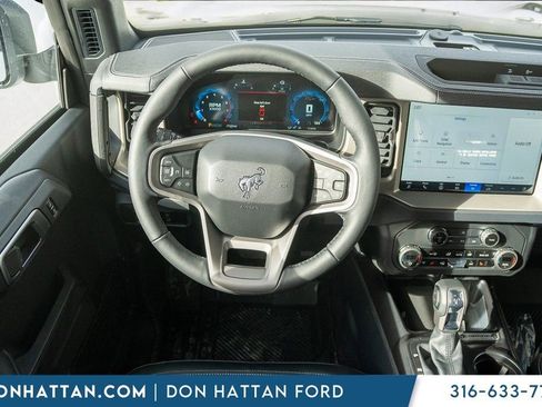 New 2025 Ford Bronco Outer Banks AWD/4WD image 5