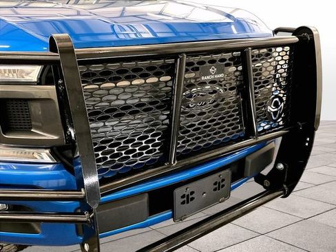 Used 2019 Ford F150 XLT w/ Equipment Group 302A Luxury AWD/4WD image 30