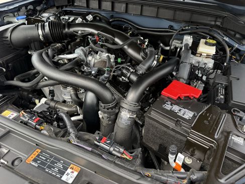 Used 2023 Ford Bronco Raptor AWD/4WD image 32