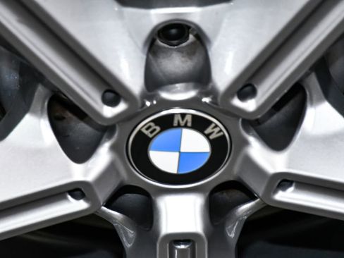 Used 2025 BMW X4 xDrive30i AWD/4WD image 84