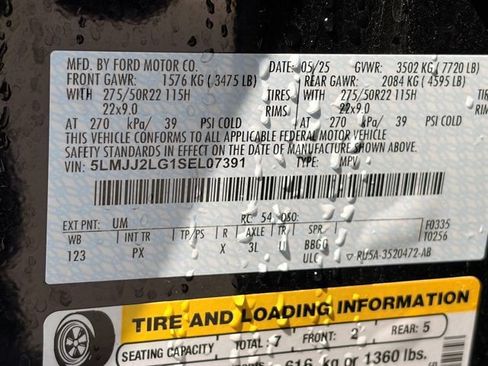 Used 2025 Lincoln Navigator Reserve AWD/4WD image 21