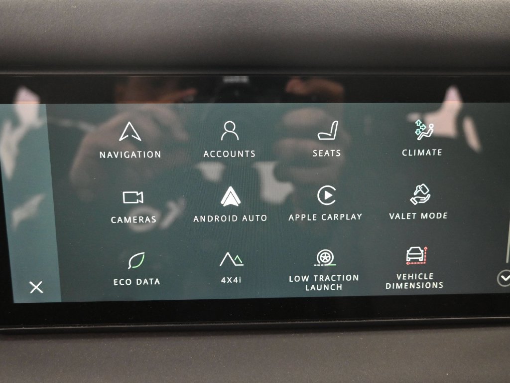 Used 2024 Land Rover Defender 110 S AWD/4WD image 11