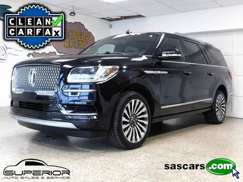Used 2021 Lincoln Navigator L Reserve image 1