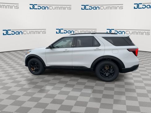 New 2026 Ford Explorer Tremor image 5