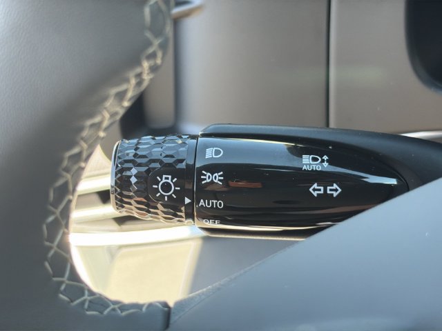 Used 2026 Hyundai Elantra Sport w/ Cargo Package FWD image 29