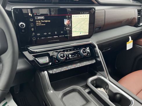 New 2026 GMC Sierra 2500 Denali Ultimate image 31