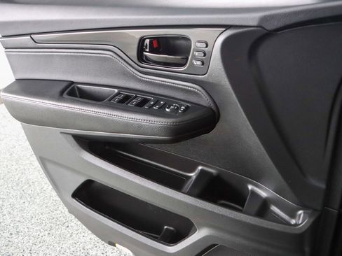 Used 2023 Honda Odyssey Touring image 23