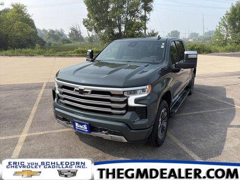 Used 2026 Chevrolet Silverado 1500 High Country w/ Technology Package AWD/4WD image 1