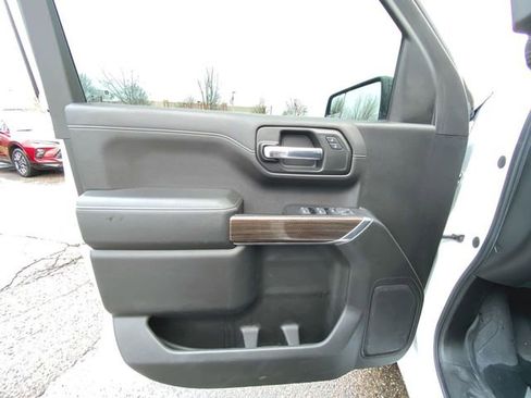 Used 2019 Chevrolet Silverado 1500 LT Trail Boss w/ Convenience Package image 21