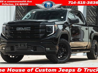 Used 2022 GMC Sierra 1500 Elevation w/ LPO, Elevation Black Package