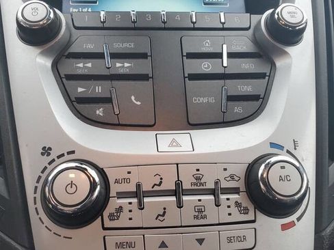 Used 2017 Chevrolet Equinox LT w/ Convenience Package image 33