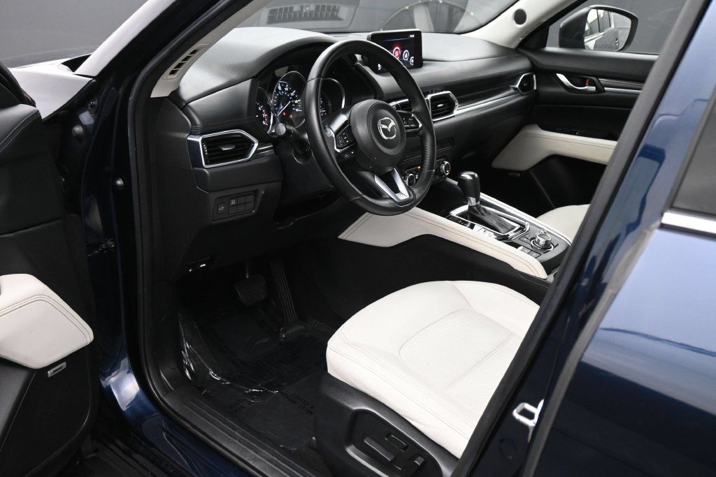 Used 2017 MAZDA CX-5 Grand Select FWD image 2