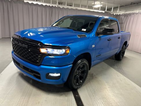 New 2026 RAM 1500 4x4 Crew Cab image 3