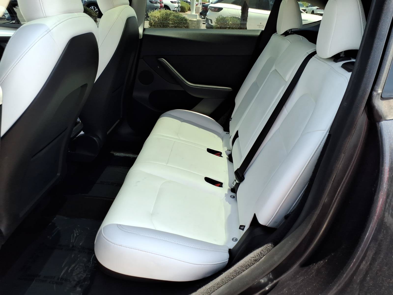 Used 2025 Tesla Model Y Long Range RWD image 24