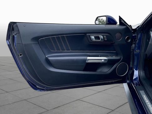 Used 2019 Ford Mustang GT Premium RWD image 18