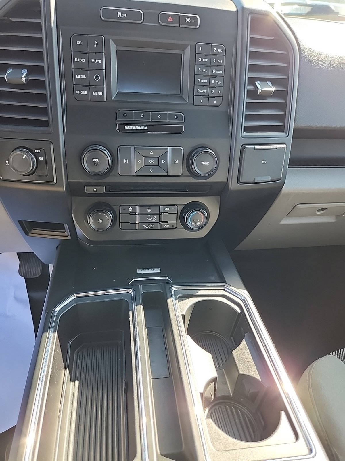 Used 2015 Ford F150 XL w/ Equipment Group 101A Mid RWD image 21