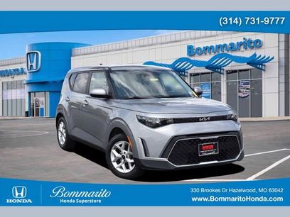 Used 2024 Kia Soul LX w/ Option Group 015