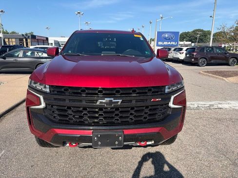 Used 2023 Chevrolet Tahoe Z71 w/ Luxury Package AWD/4WD image 4